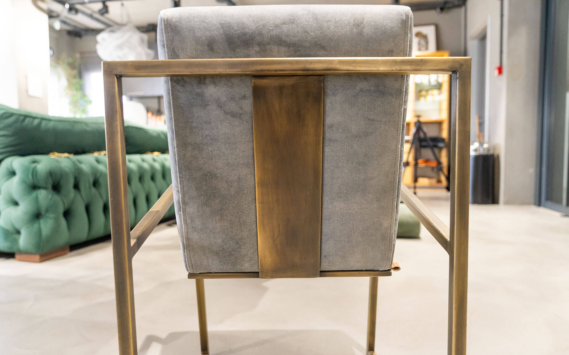 FAMED Chair Grey Fabric (Display)