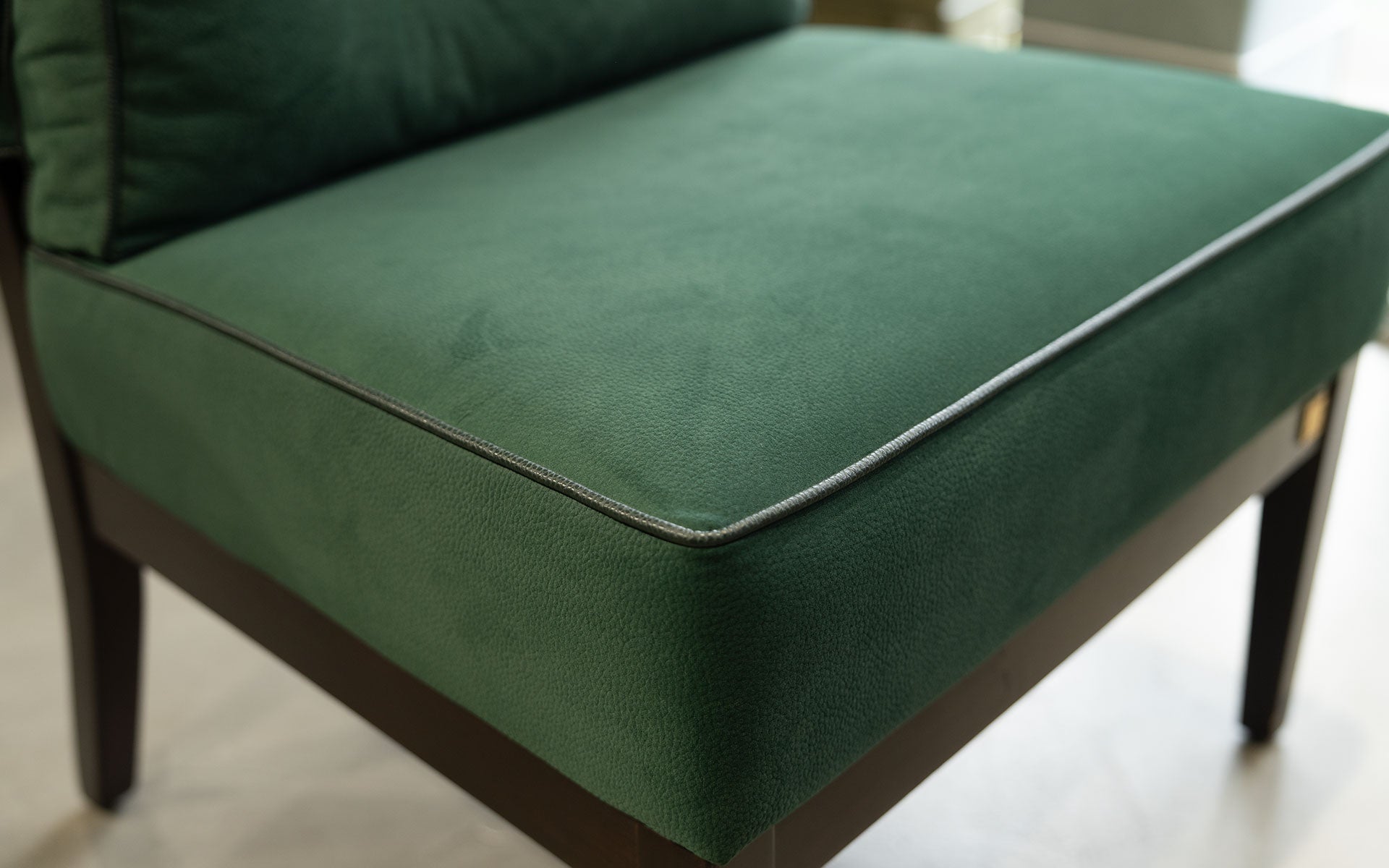 GAWAIN Armchair