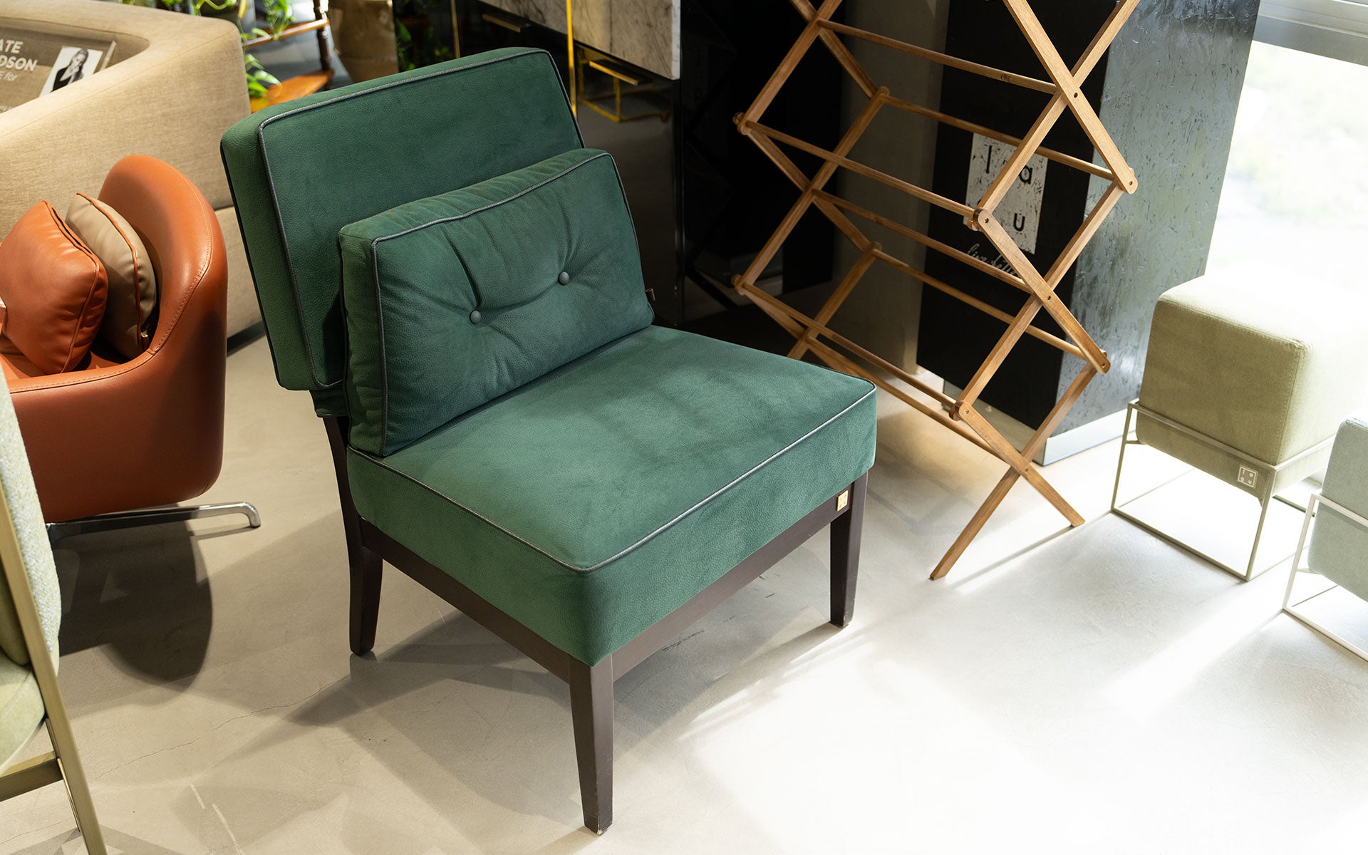GAWAIN Armchair