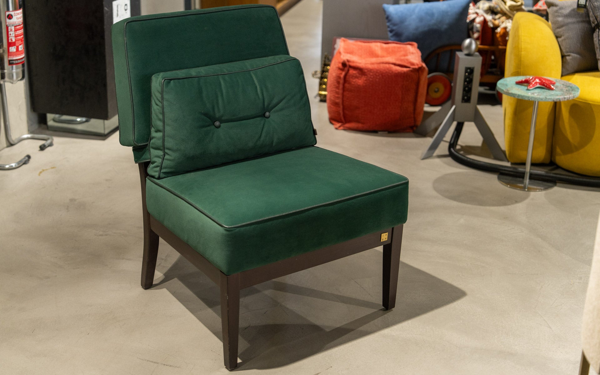 GAWAIN Armchair