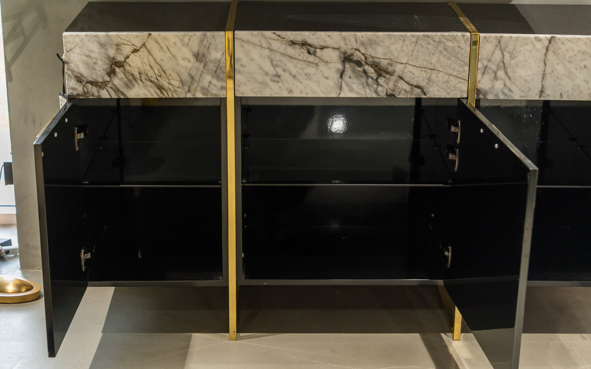 FAMED Konsol No:3 Carrara White (Teşhir) | lagu