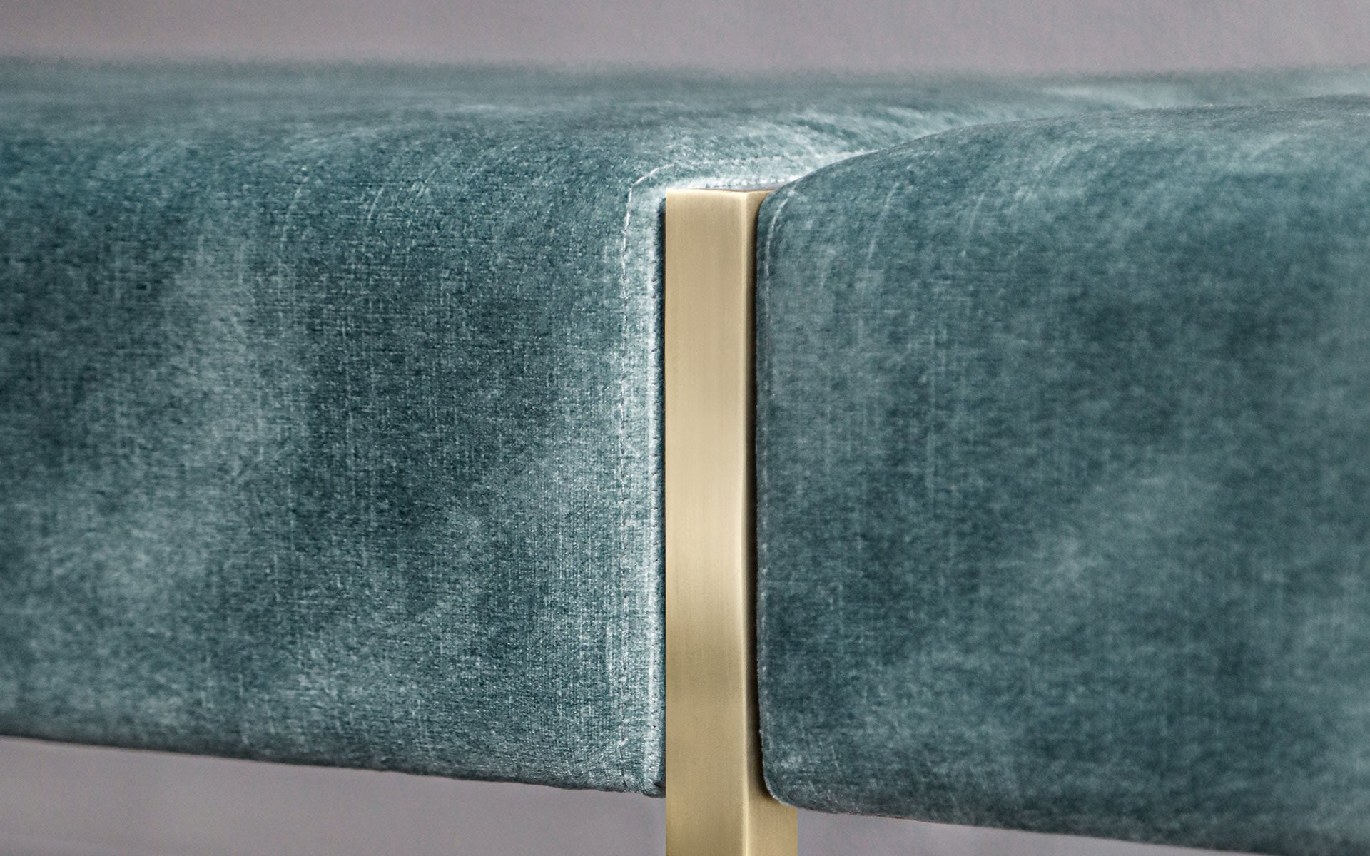 FAMED Bank Büyük | lagu