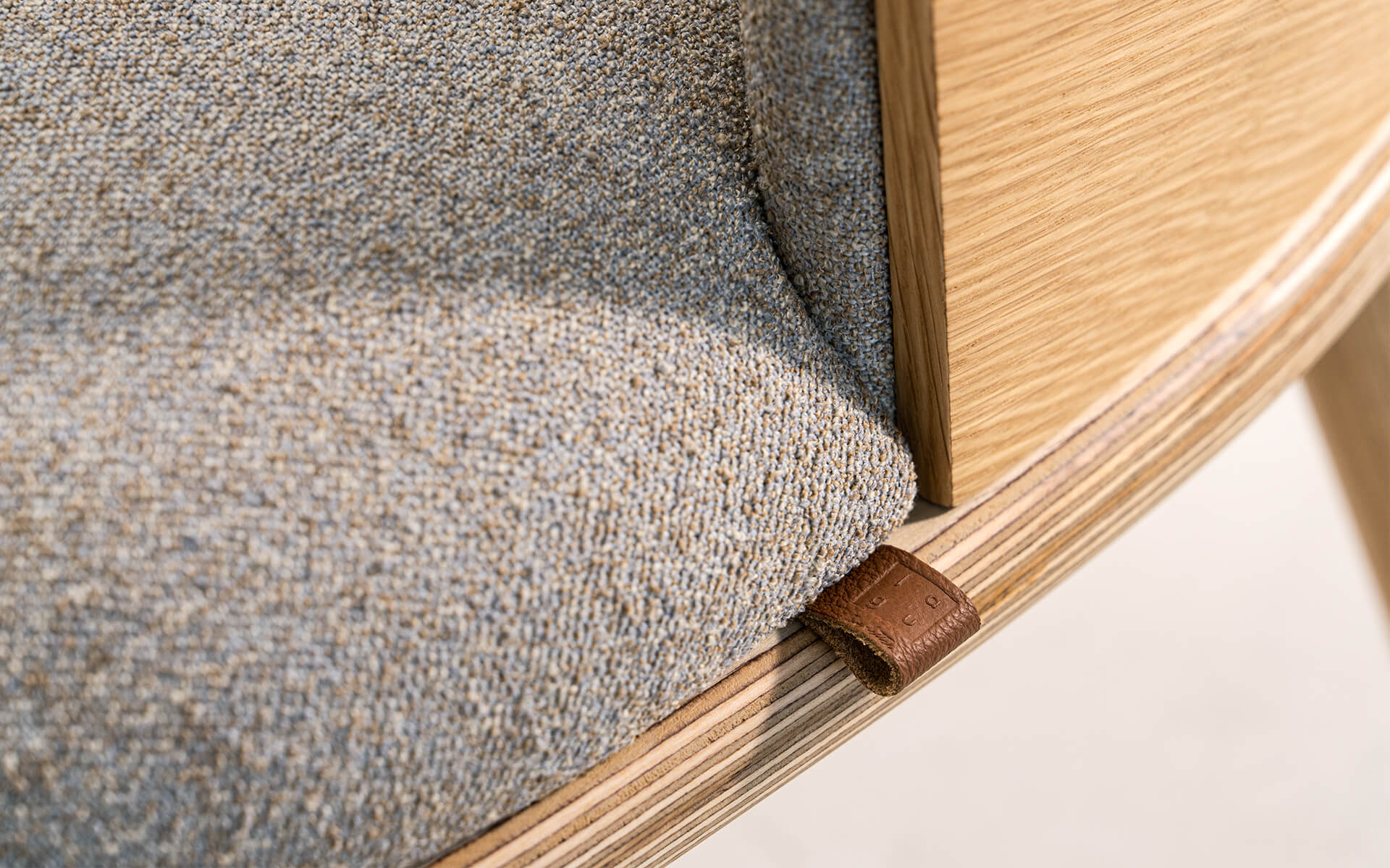 FOLD Moku Chair