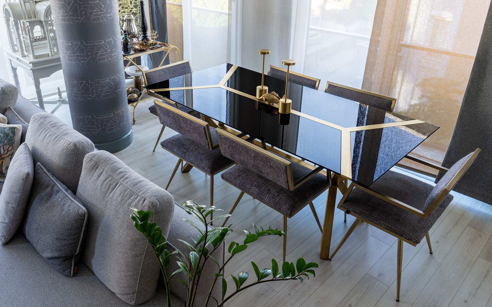 HIDDEN Table