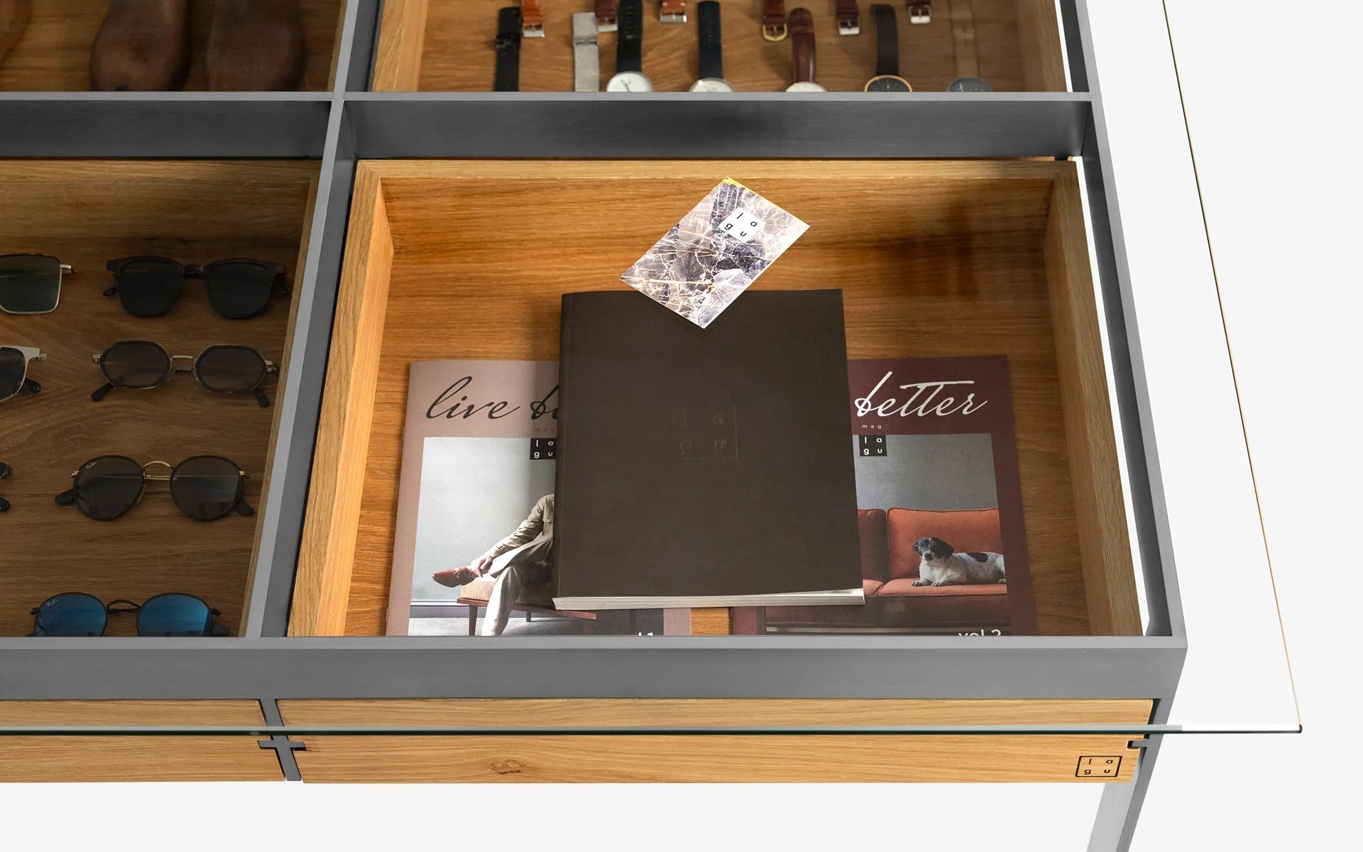 BURĒDO Çekmeceli Sergileme ve Çalışma Masası