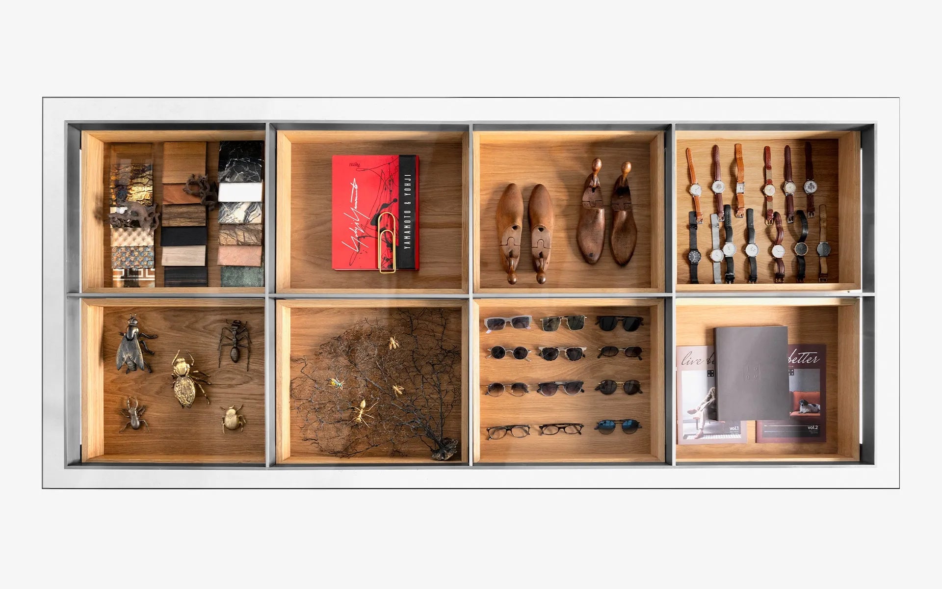 BURĒDO Çekmeceli Sergileme ve Çalışma Masası