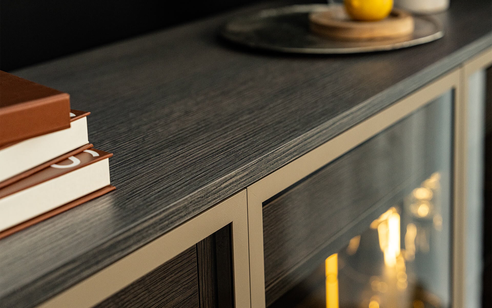 SUİ İçki Dolabı | lagu