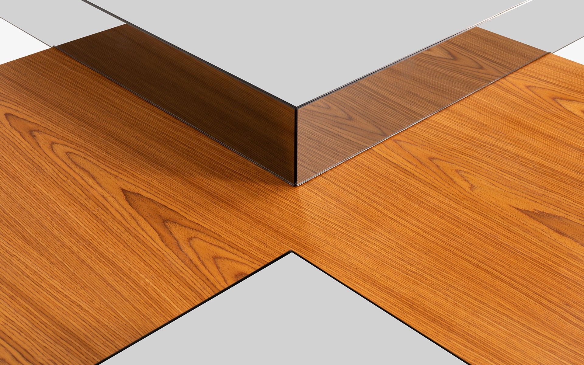 Tunç Coffee Table