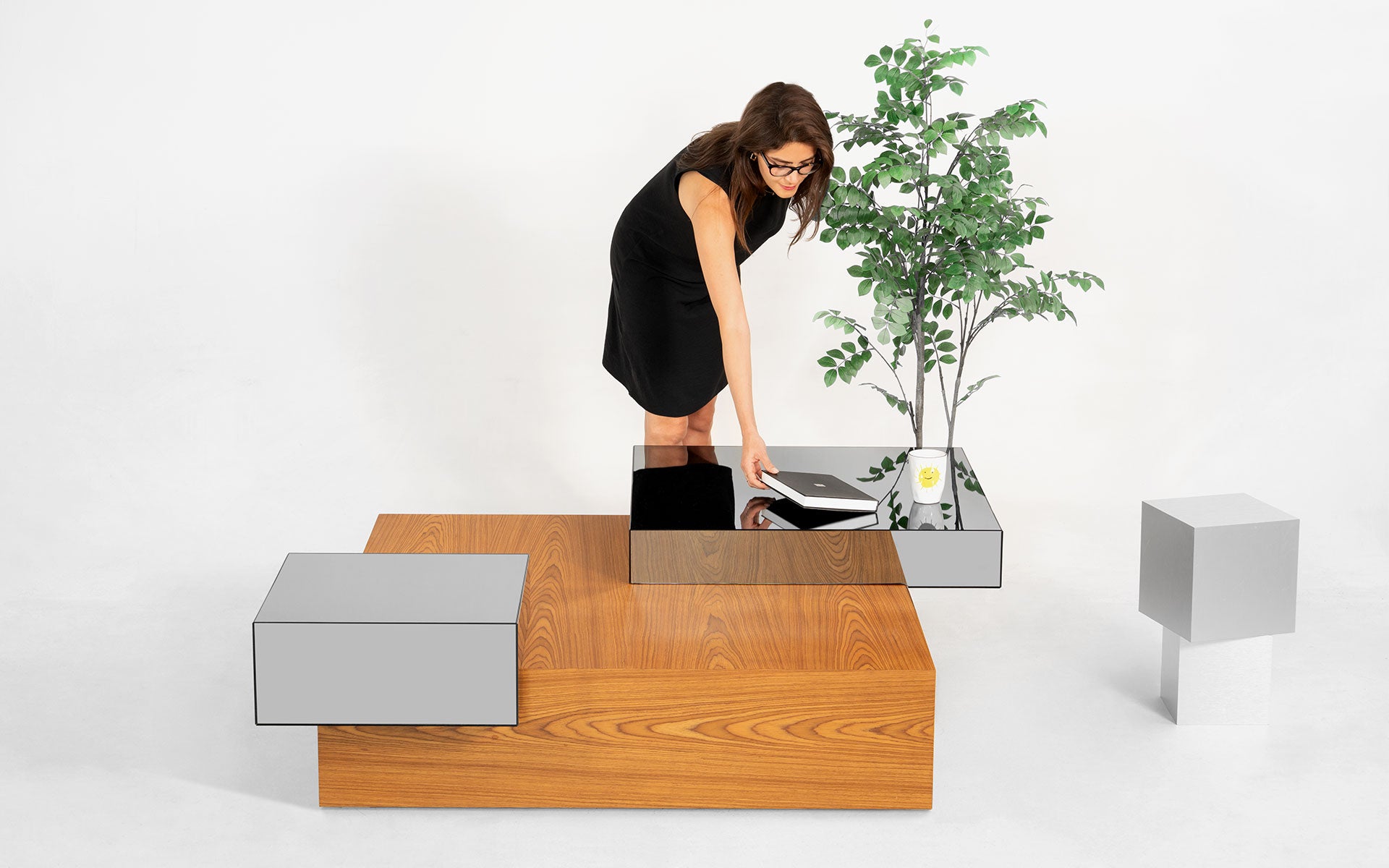 Tunç Coffee Table