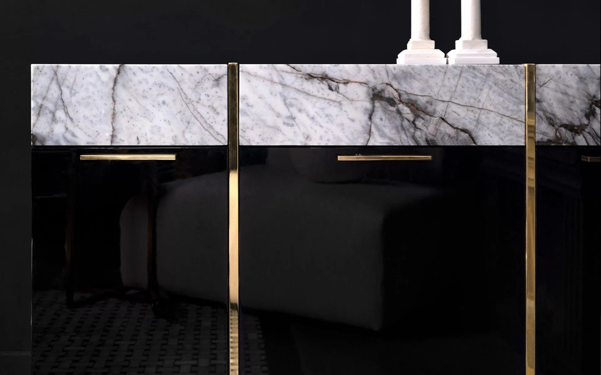 FAMED Konsol No:3 Carrara White | lagu