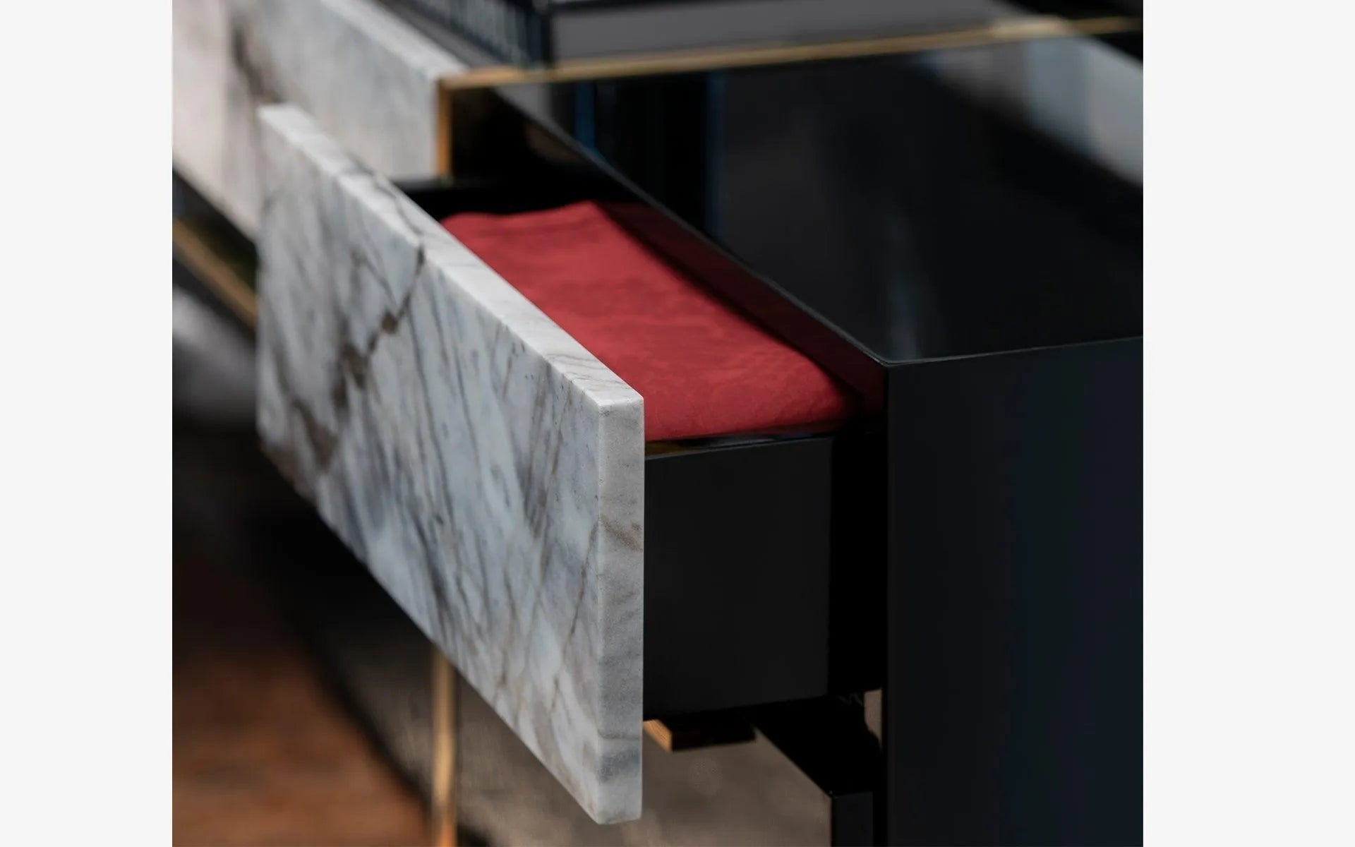 FAMED Konsol No:3 Carrara White | lagu