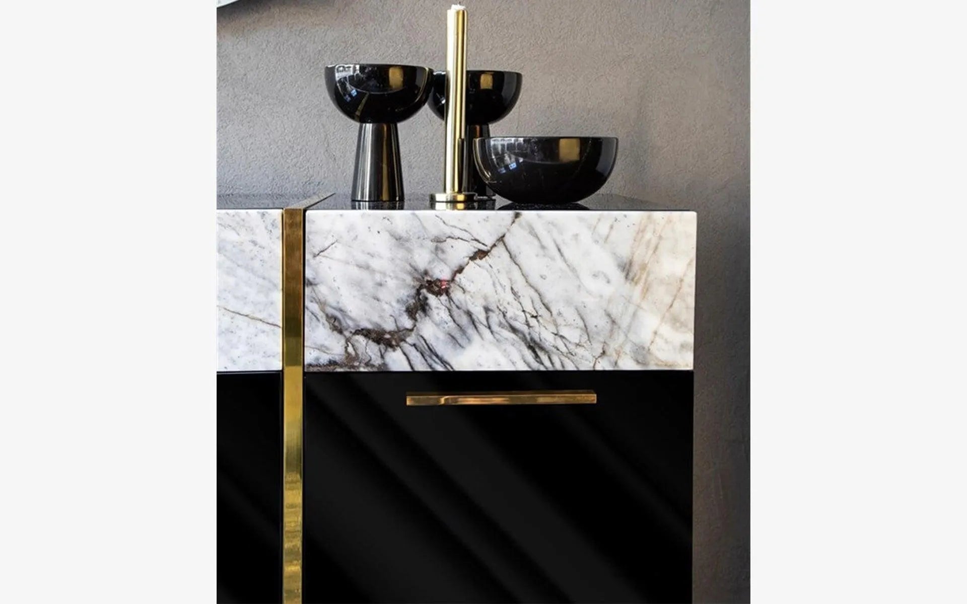 FAMED Konsol No:3 Carrara White | lagu