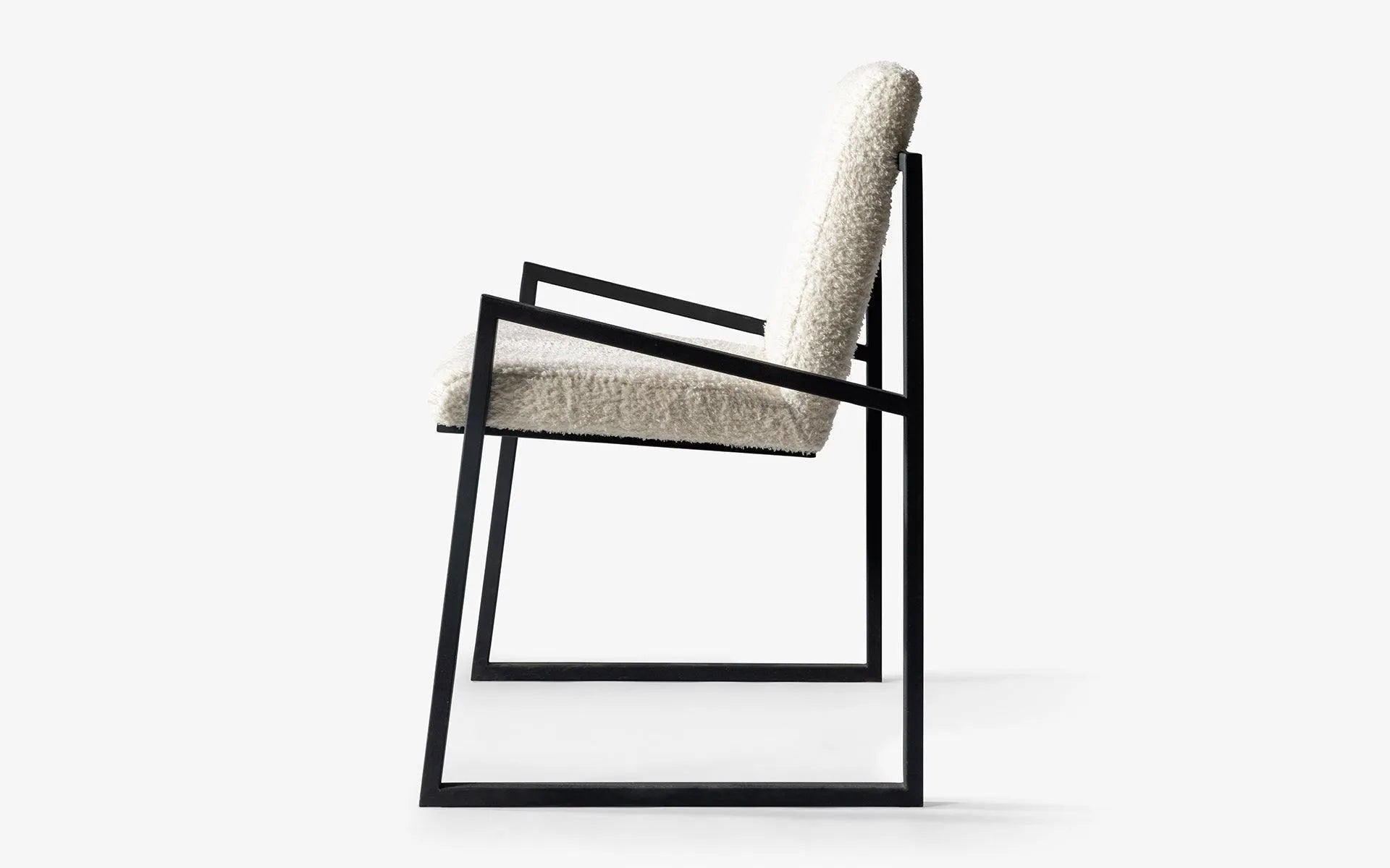 FAMED Sandalye | lagu