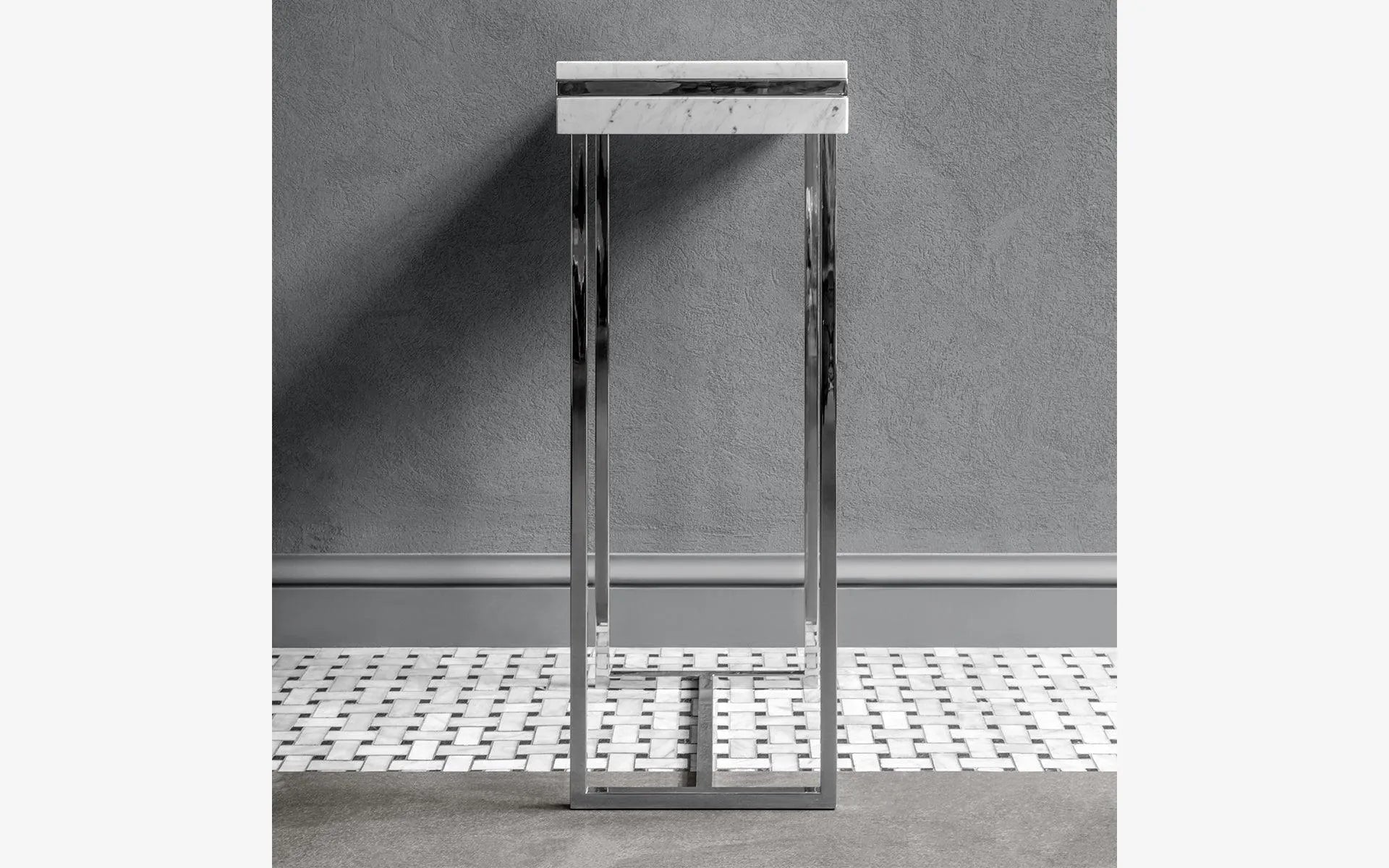 HIDDEN Dresuar Carrara White | lagu