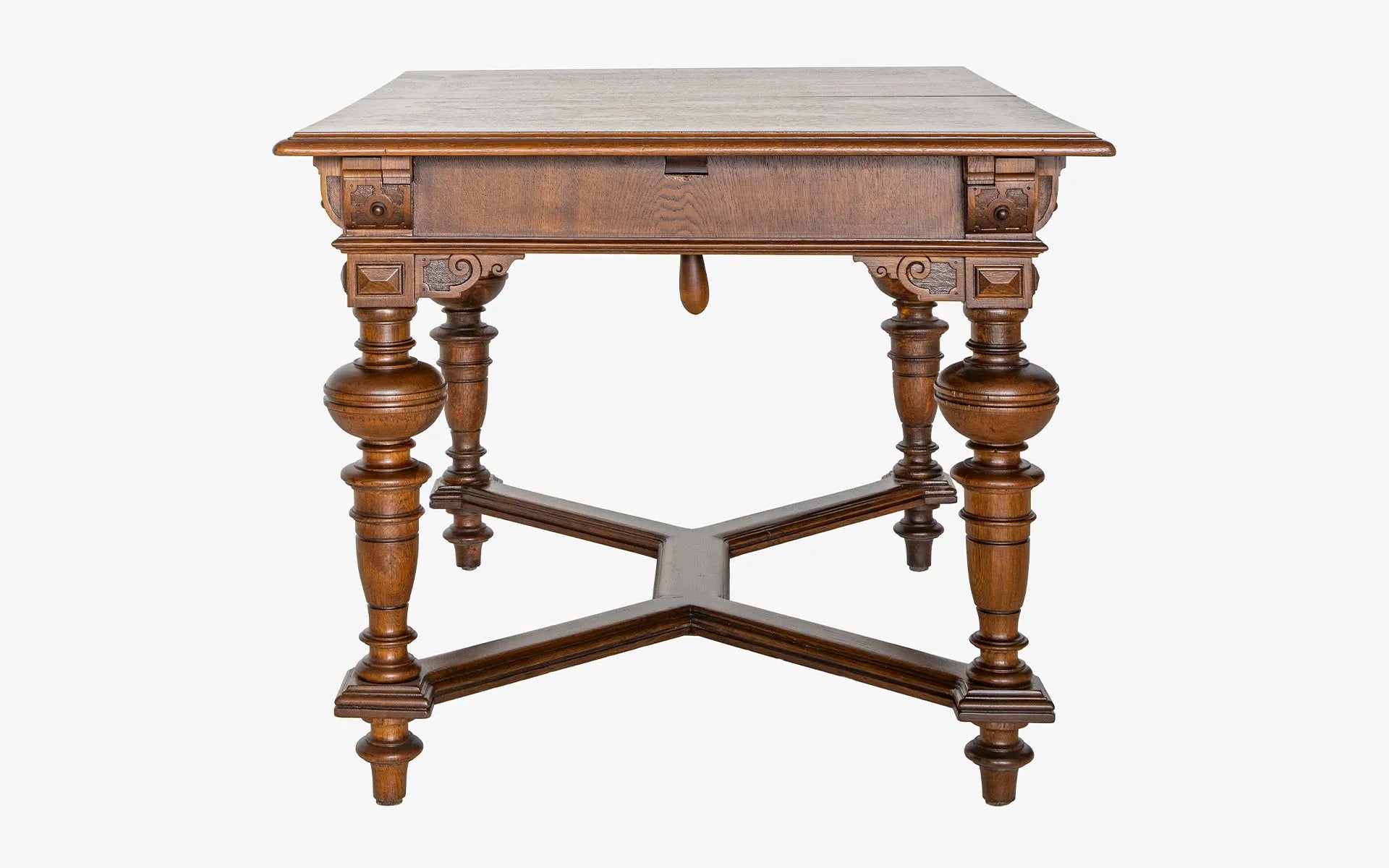 William & Mary Antika Masa | s e l e c t i o n