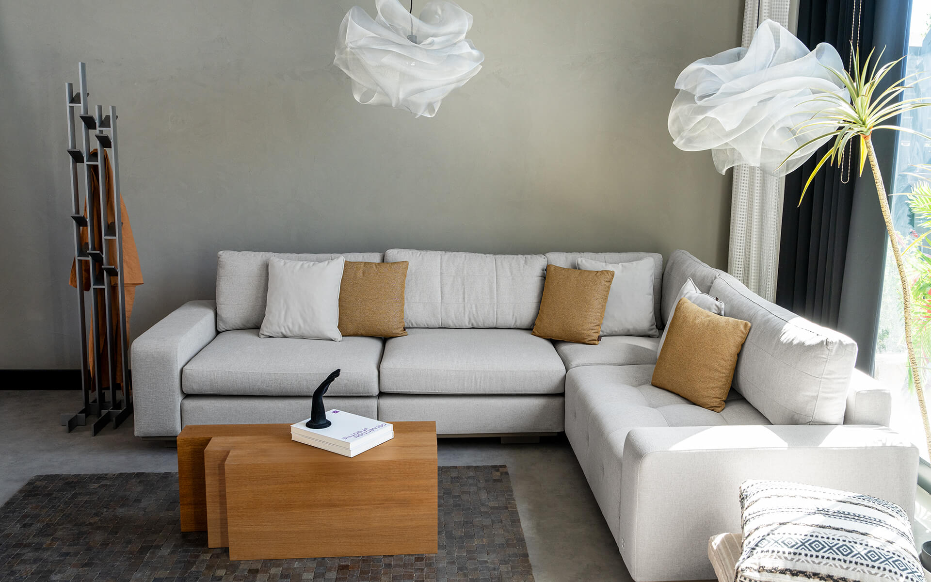 Ruga L-shaped sofa