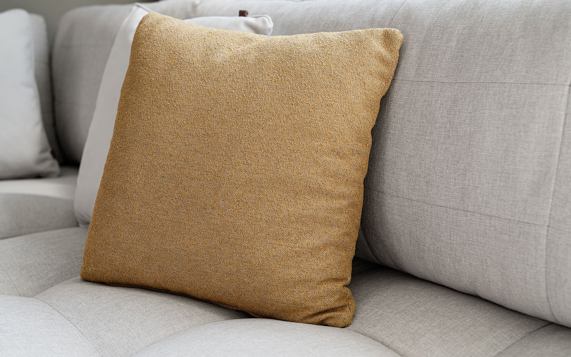 Ruga L-shaped sofa