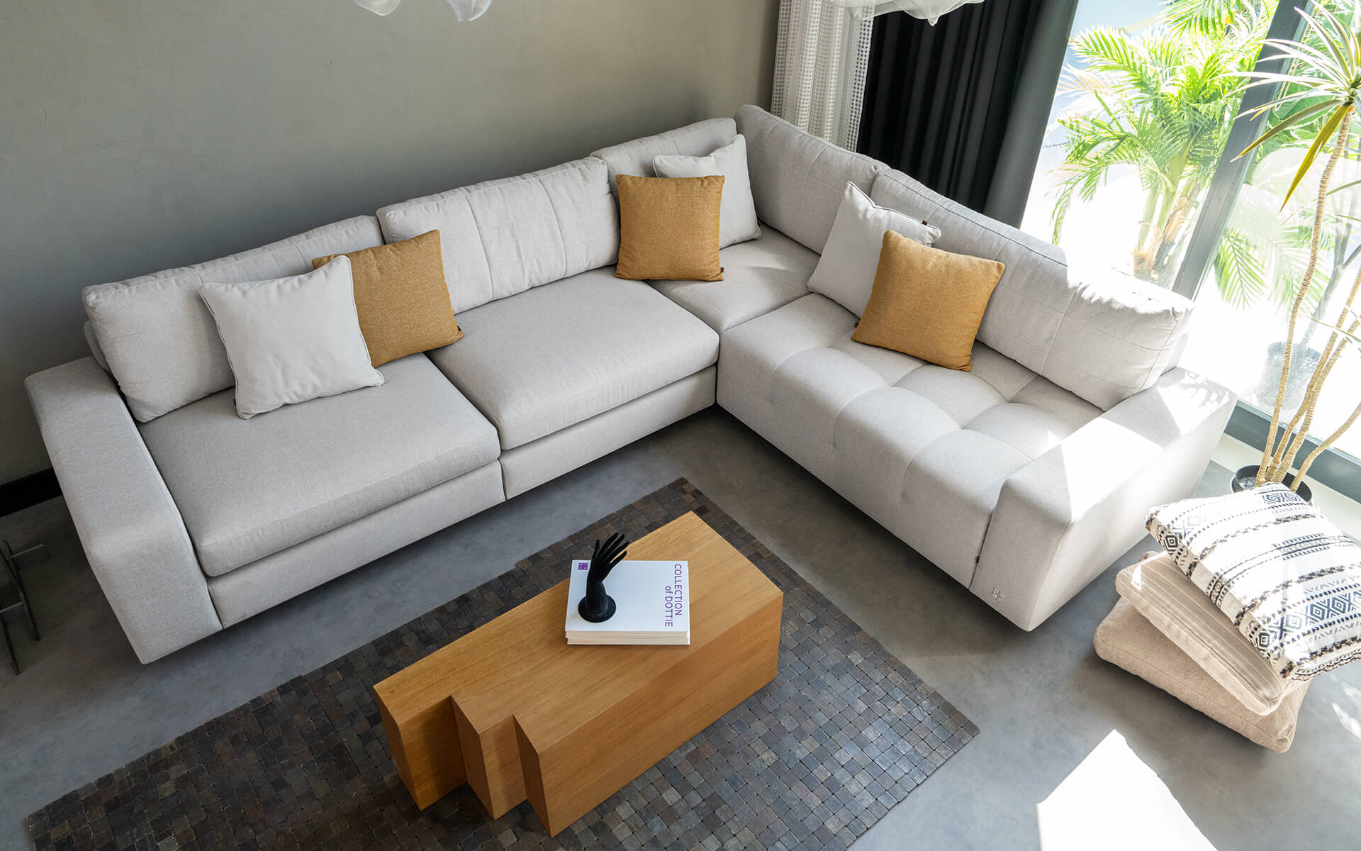 Ruga L-shaped sofa