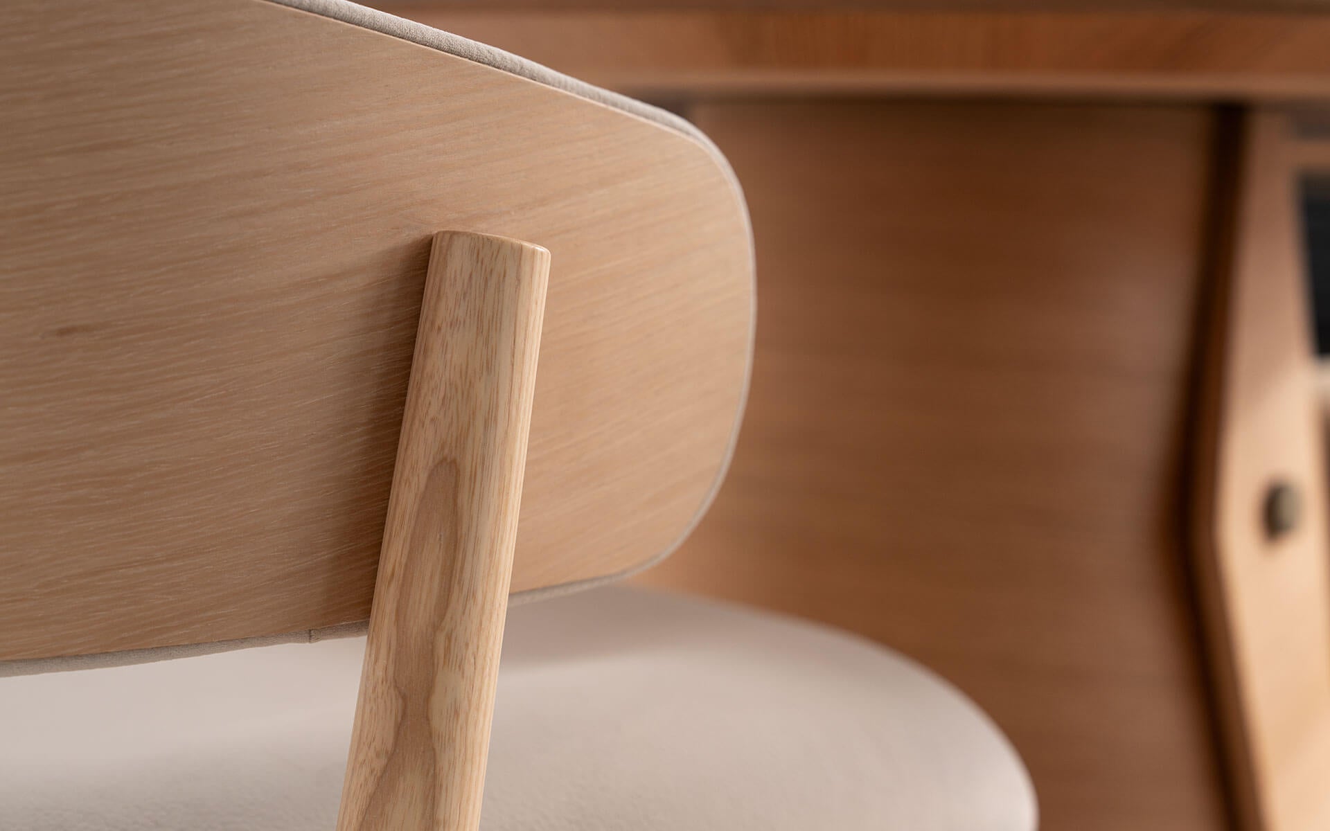 Sato Sandalye | s e l e c t i o n