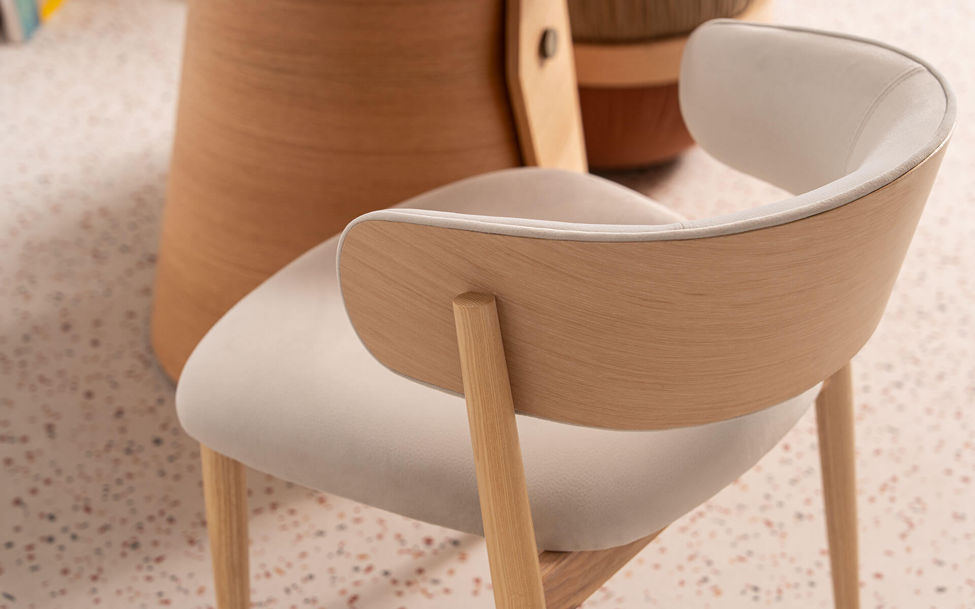 Sato Sandalye | s e l e c t i o n