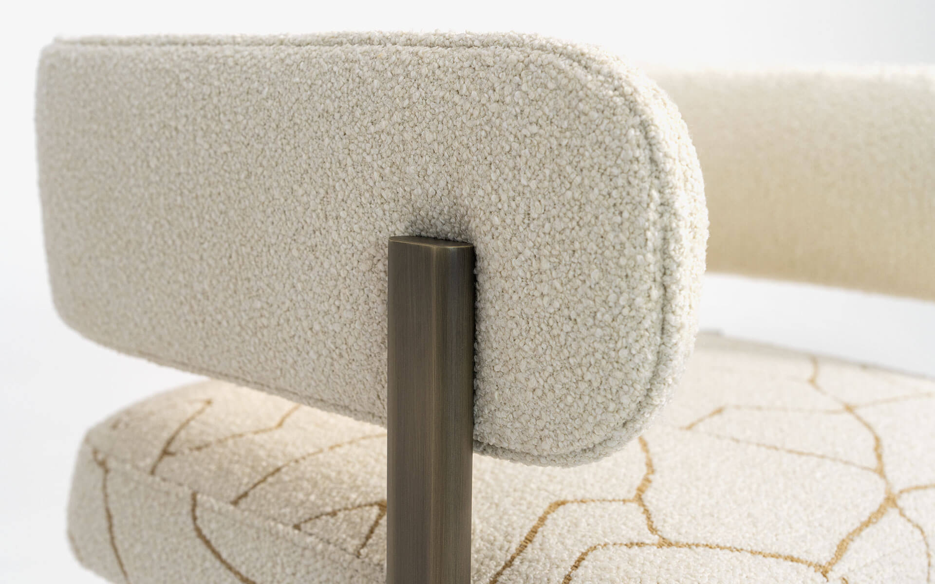 SUİ Sandalye | lagu