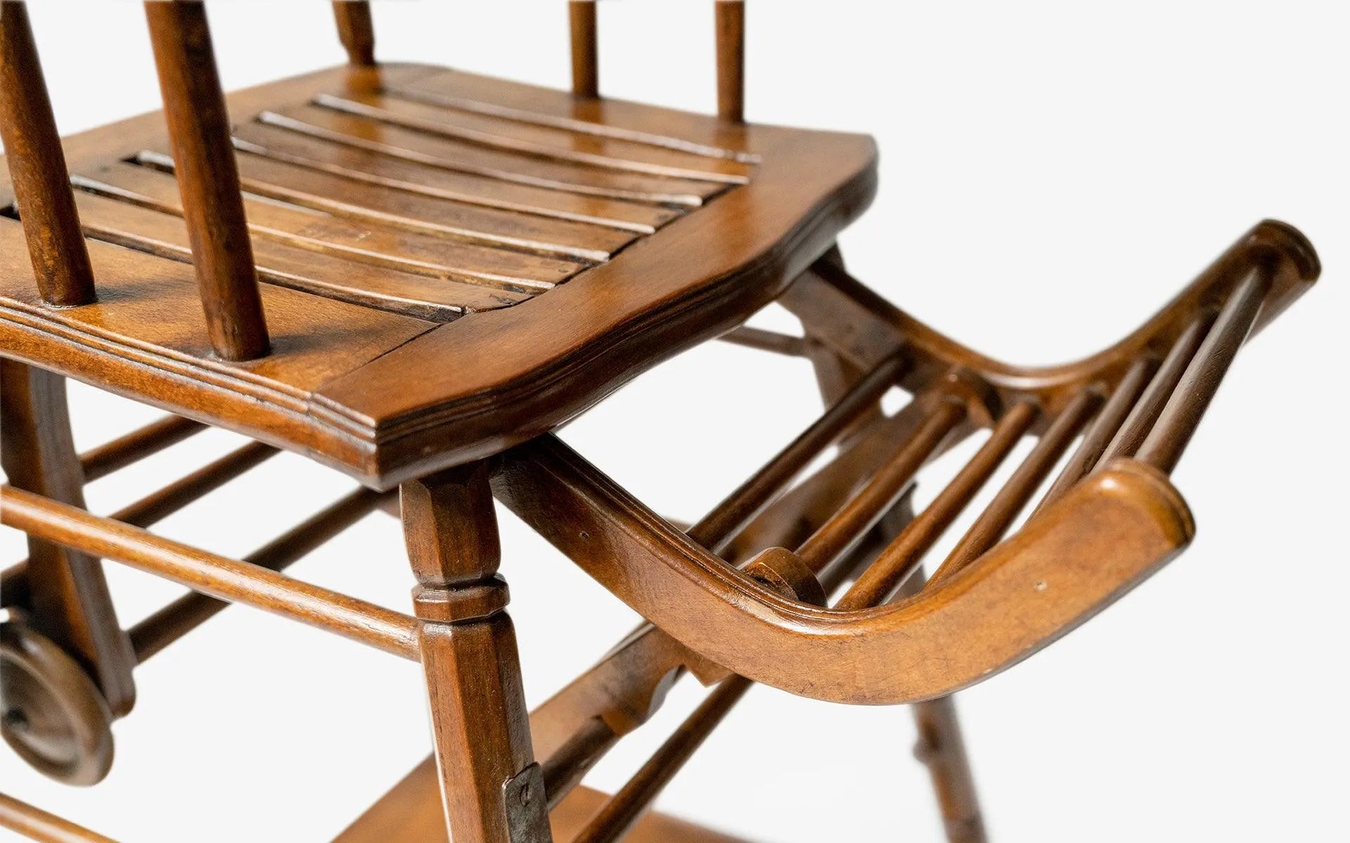 Vintage Ahşap Mama Sandalyesi | s e l e c t i o n