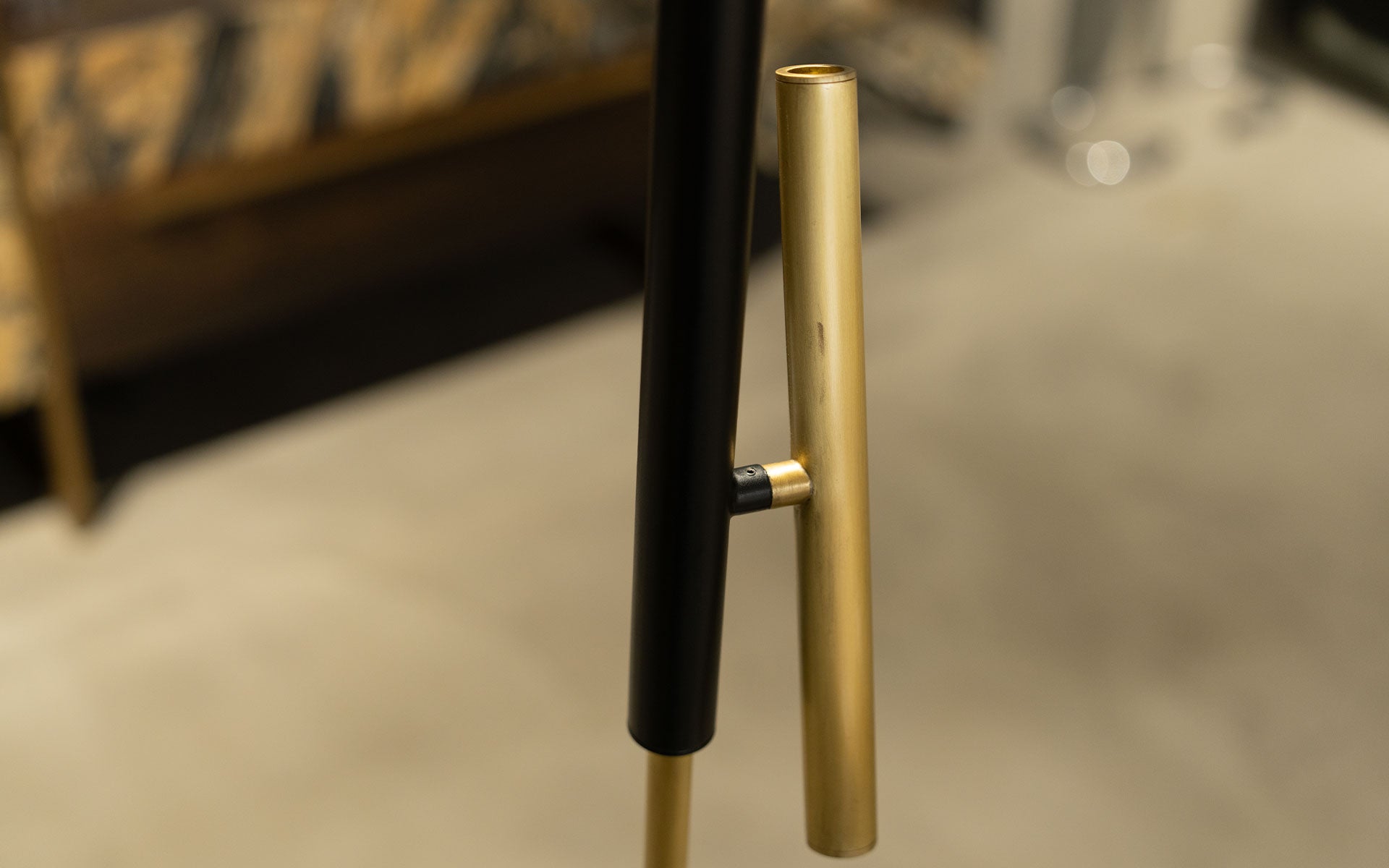 IRREGULAR Floor Lamp