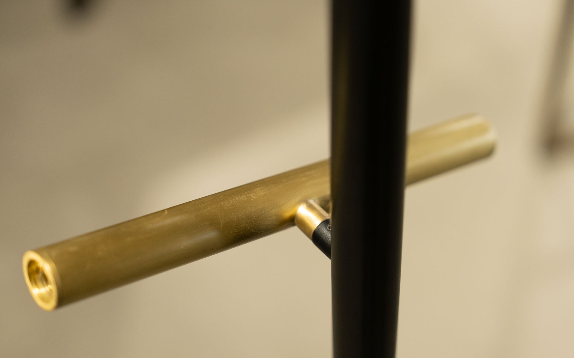 IRREGULAR Floor Lamp