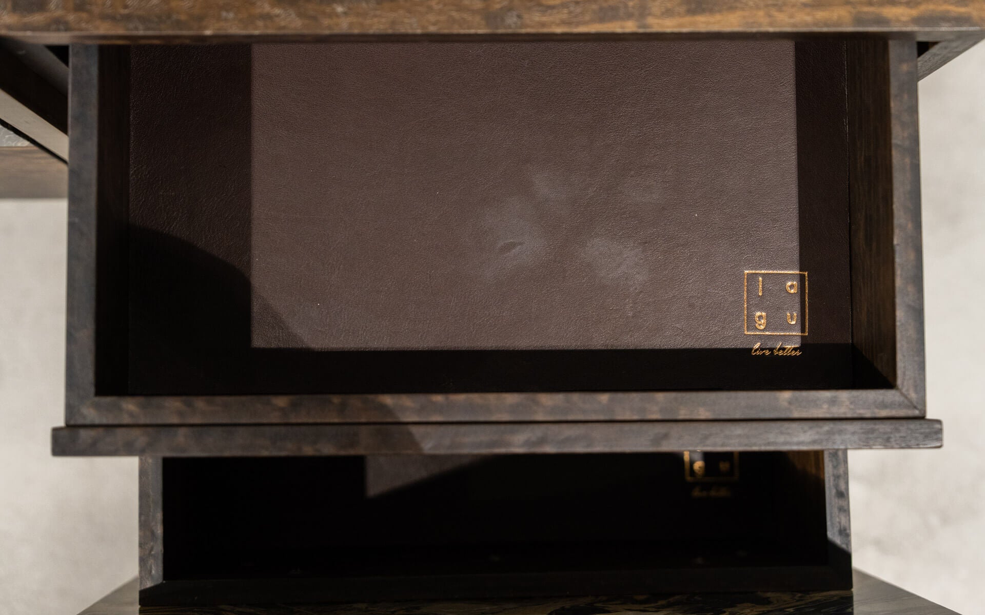 Famed TV Unit Nero (Display)