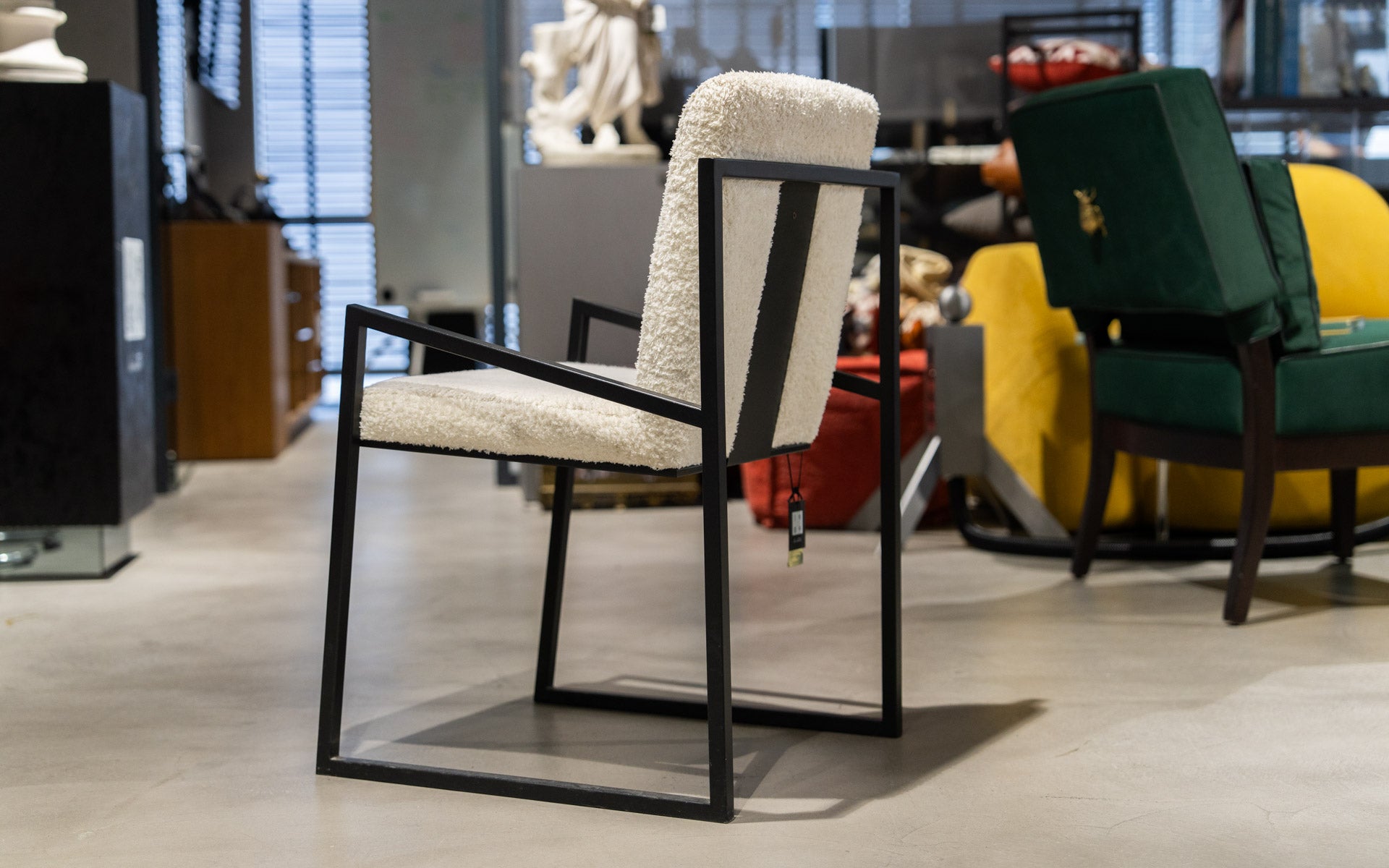 FAMED Sandalye Peluş Kumaş (Teşhir) | lagu