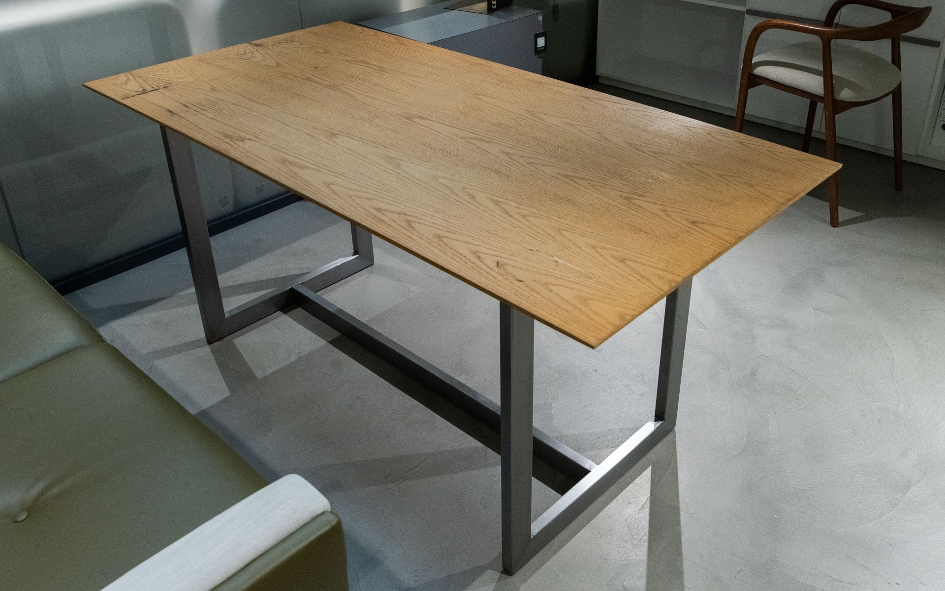 Rōsu Çalışma Masası (Teşhir) | lagu