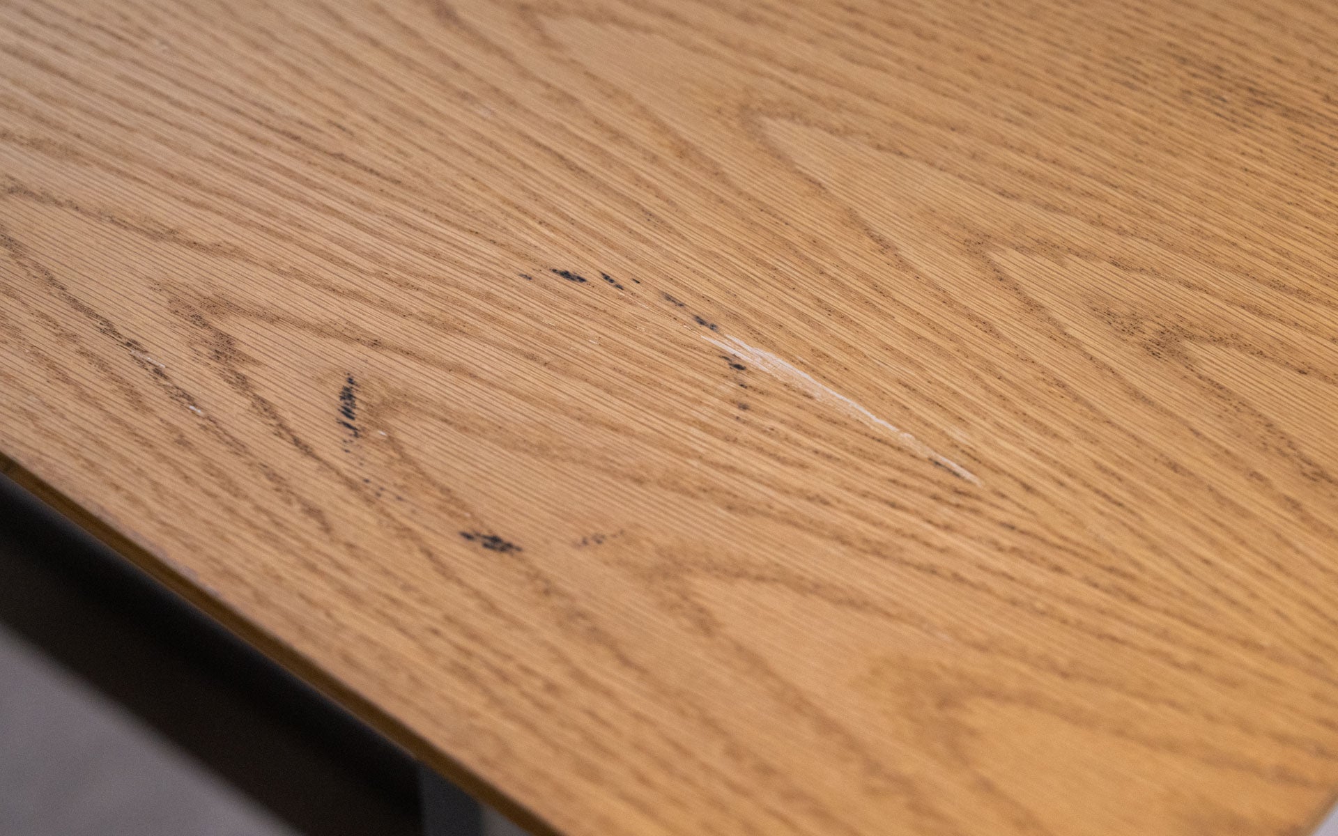 Rōsu Çalışma Masası (Teşhir) | lagu