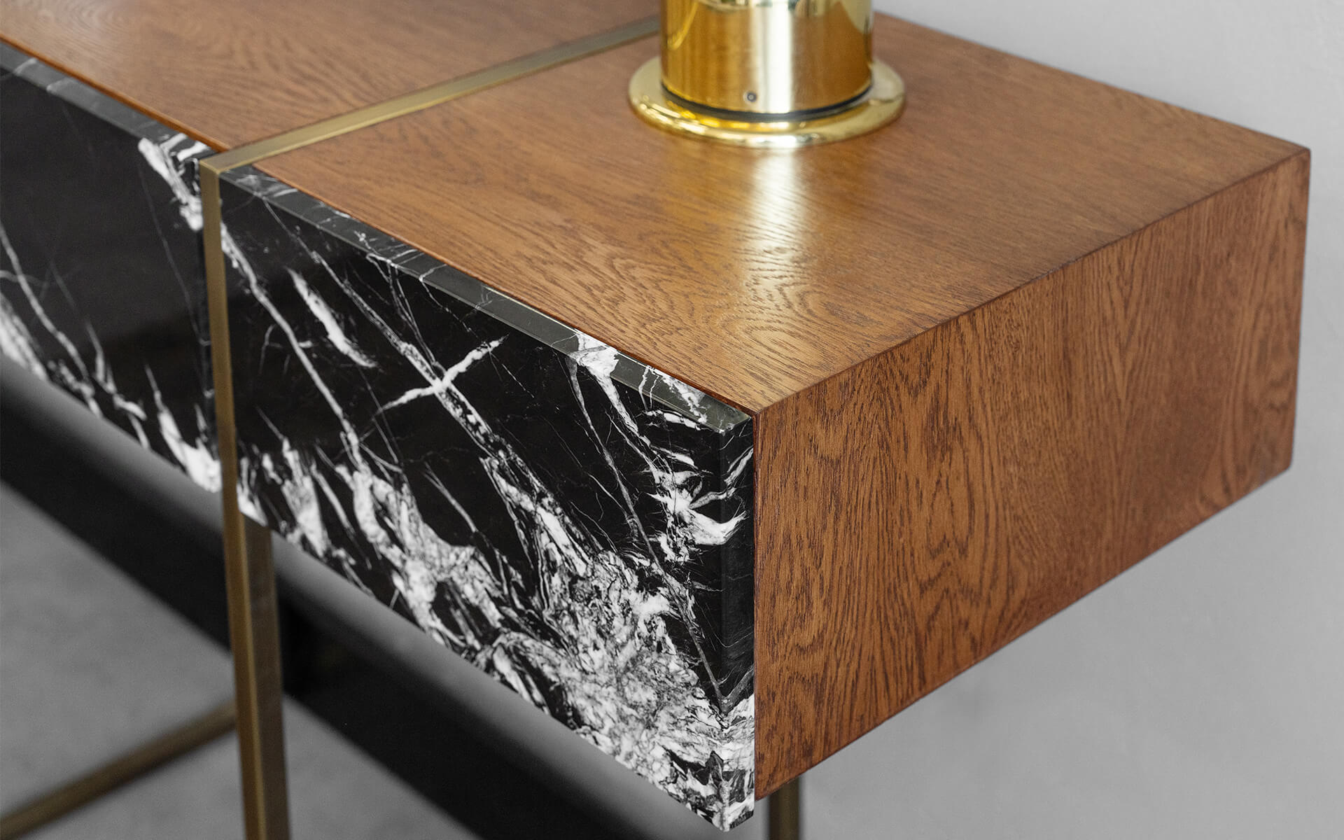 FAMED Dresuar | lagu