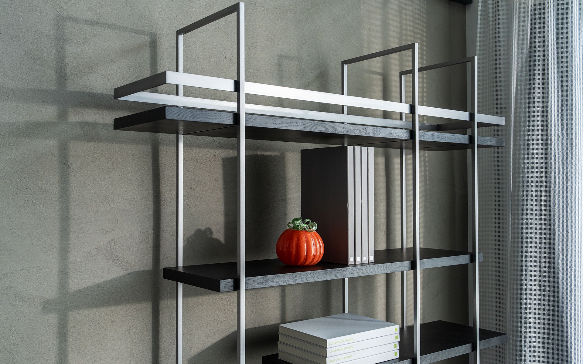 Naifu Raf ve Depolama Ünitesi