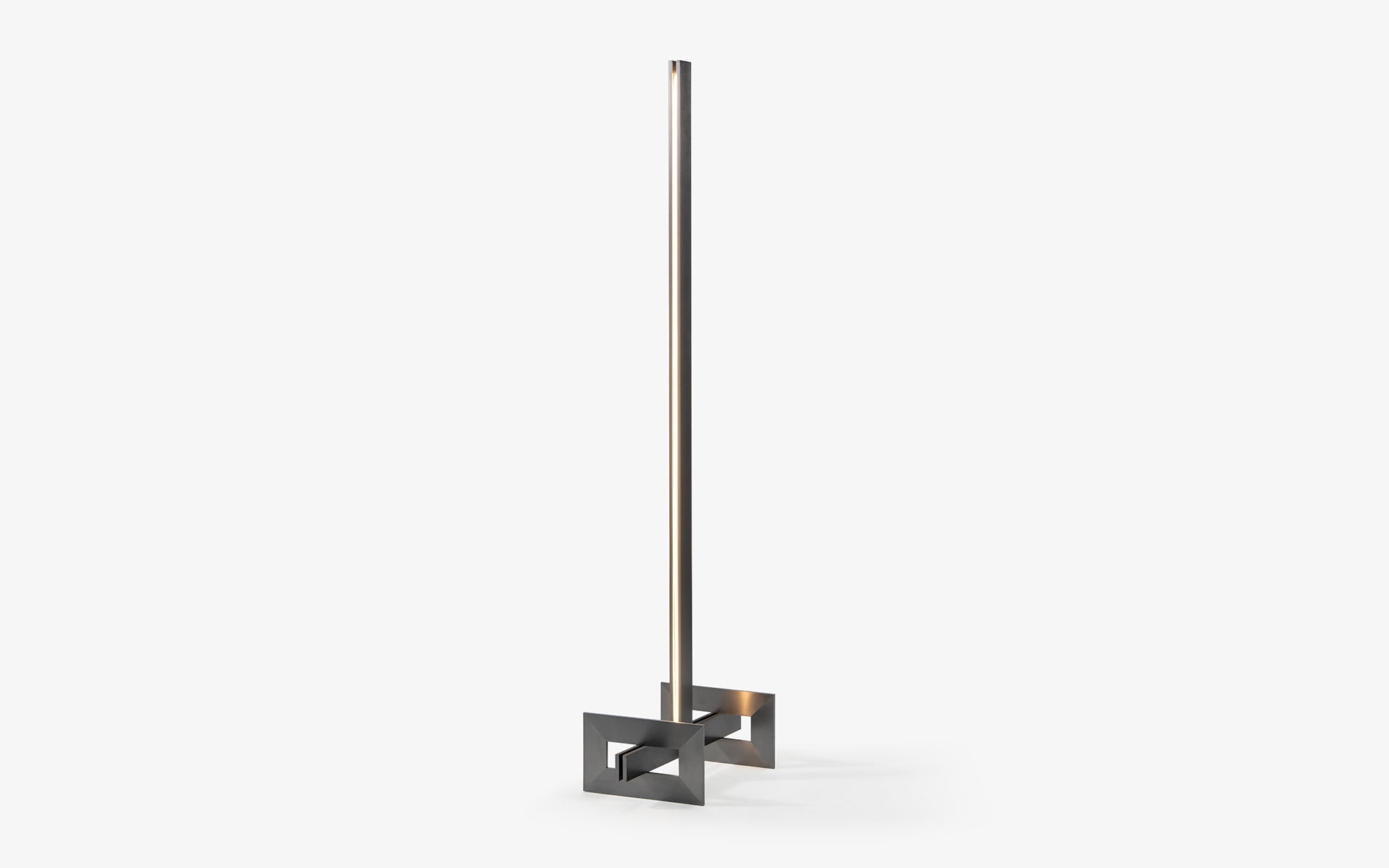 Burēdo Floor Lamp