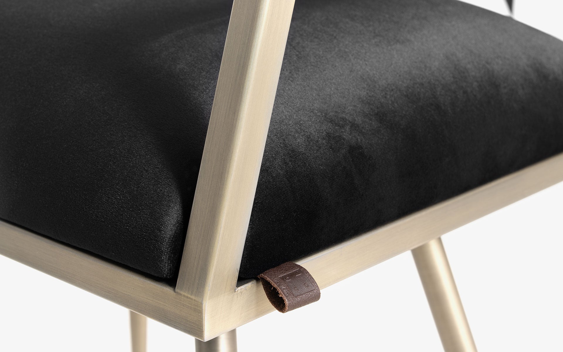 #İskelet Rengi_Pirinç Kaplama