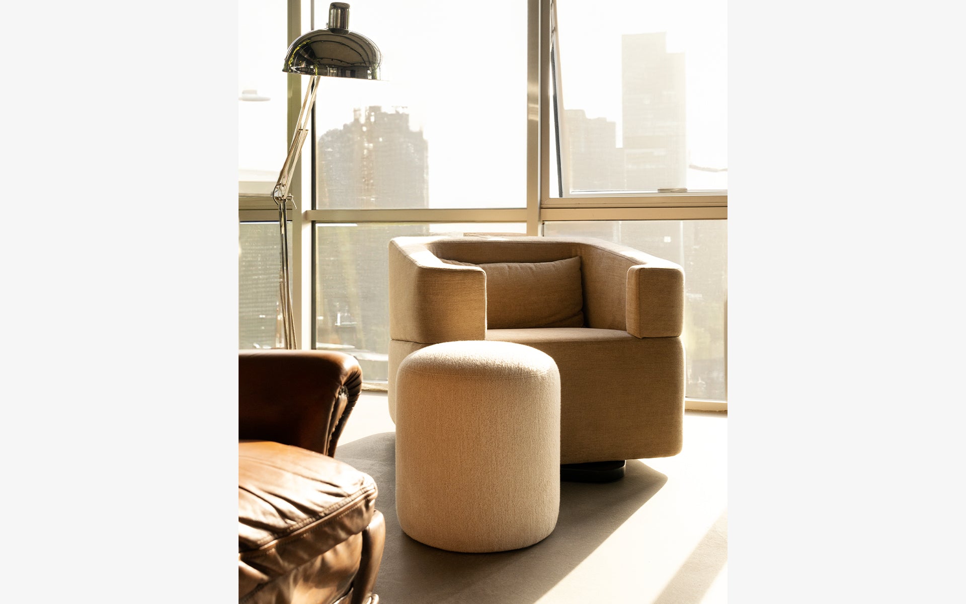 Minio Armchair Mink