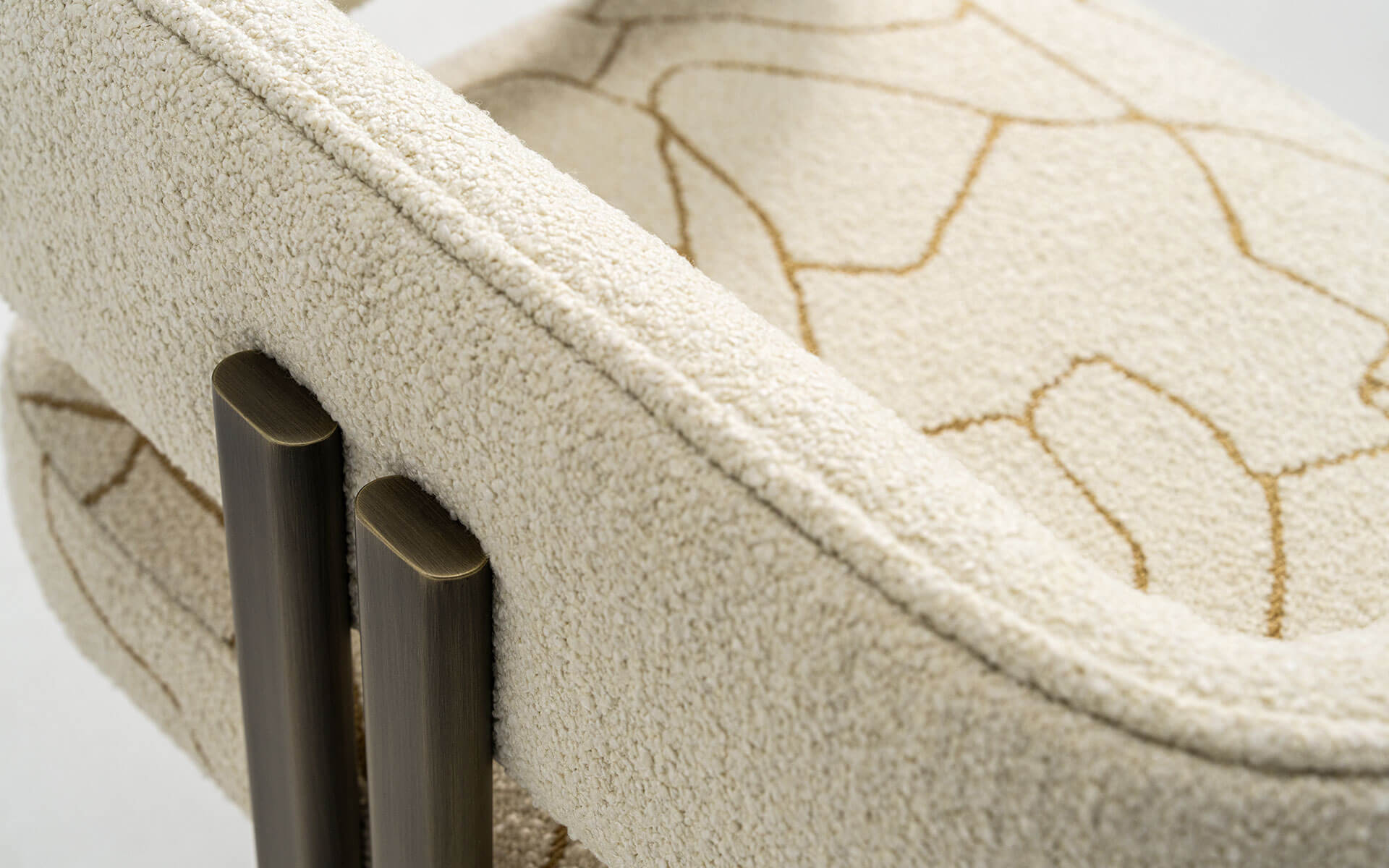 SUİ Sandalye | lagu